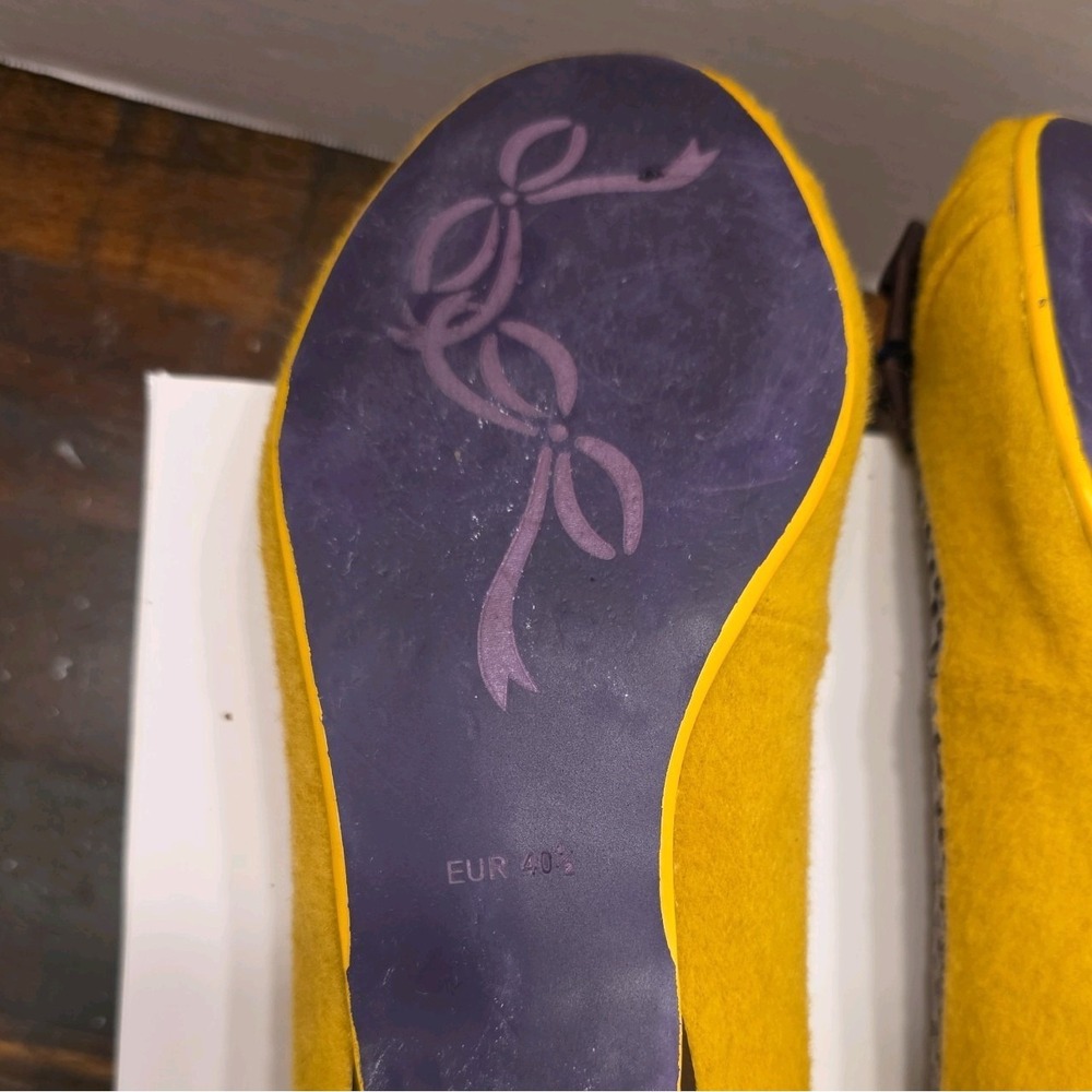 Poetic License Shoes Notice Me Flats Yellow Women's EUR size 40.5 US size 9.5 - Picture 16 of 16